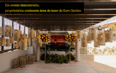 Proprietários conhecem área de lazer do Euro Garden em evento descontraído.